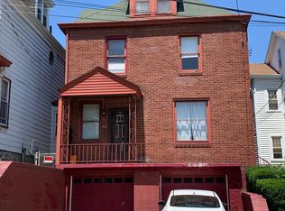302 6th Ave, Carnegie, PA