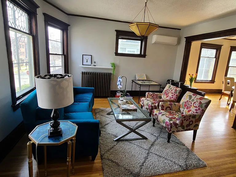 2120 Emerson Ave S #2 — Photo 2