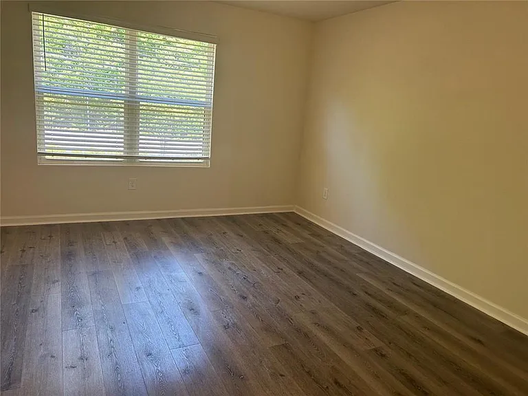 6513 Mountain Home Way — Photo 7