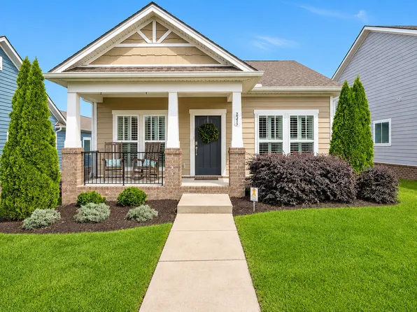 2373 Fairchild Cir, Nolensville, TN 37135
