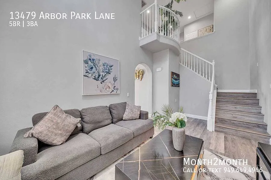 Elegance on Arbor Park — Photo 2