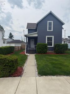 1517 Napoleon St, Fremont, OH, 43420