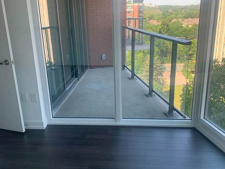 4010 Eglinton Ave W #1003 — Photo 10