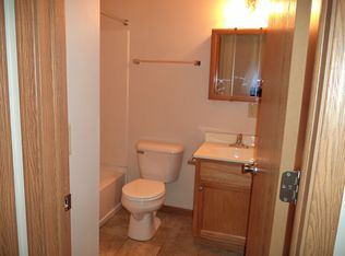 7270 Stuhldreher St NW APT 8, Massillon, OH 44646