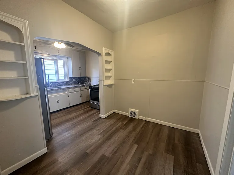 3229 E Overlook Rd #2 — Photo 6
