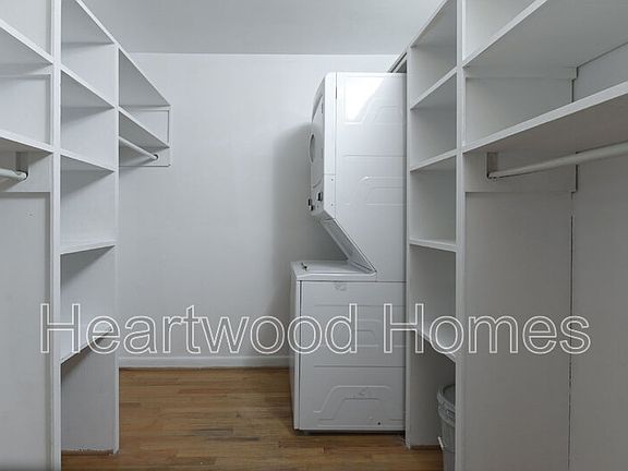4th image of 934 Laurens St APT G
