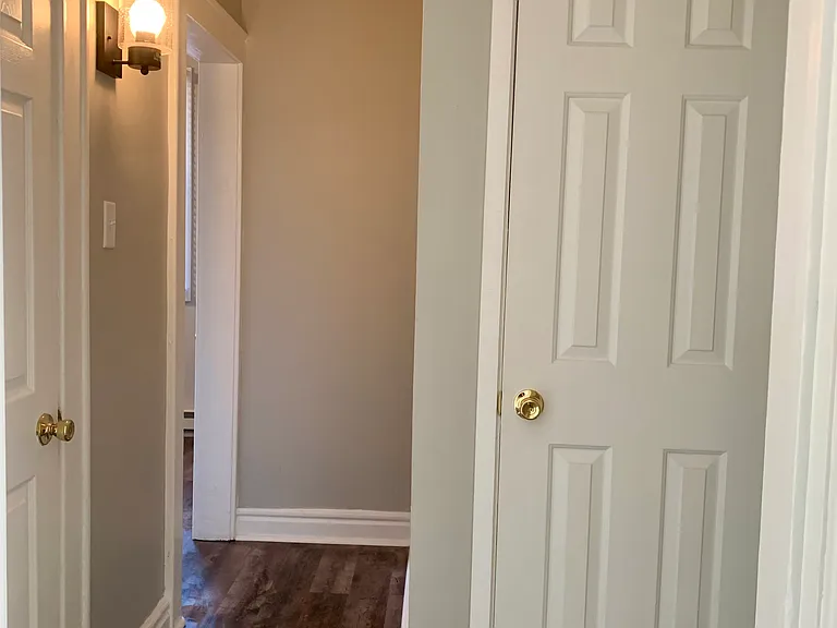 1018 Rockhill St #1 — Photo 10