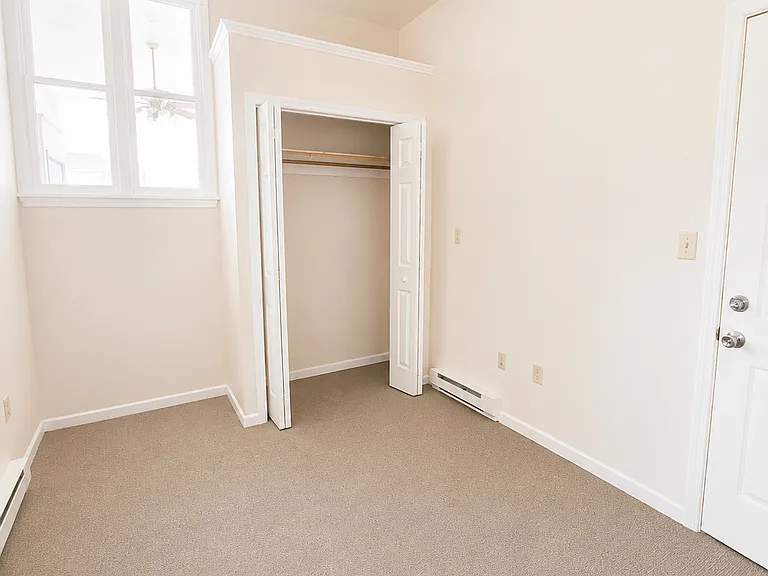 283 E Main St #2 — Photo 4