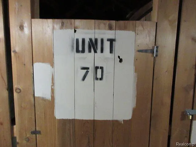 31831 Grand River Ave #70 — Photo 16