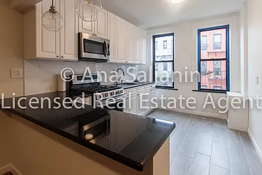 Rented by Citi Zone Realty