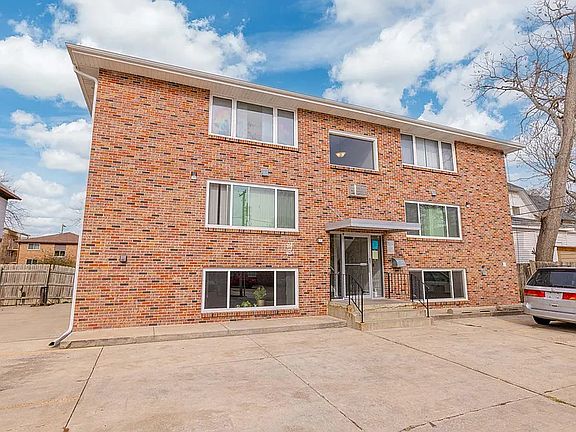 2nd image of 1133 G St #3