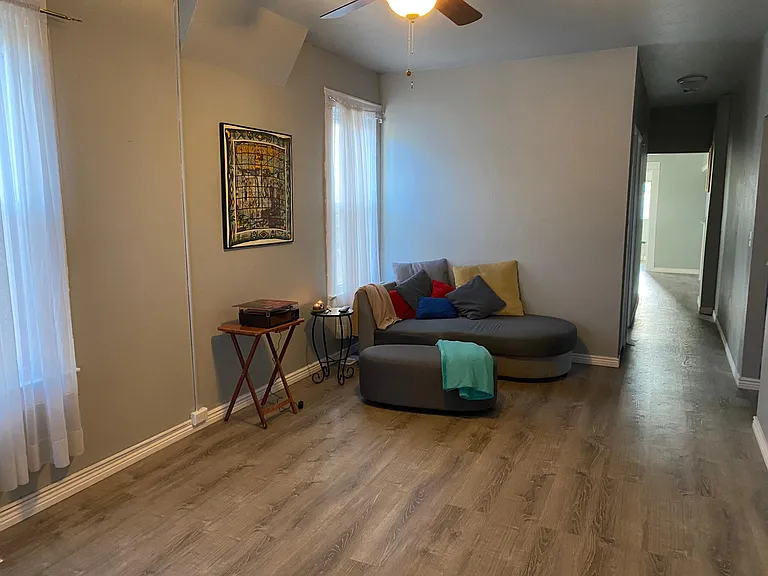 3051 N Columbine St — Photo 4