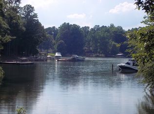 115 Bay Shore Loop, Mooresville, NC 28117