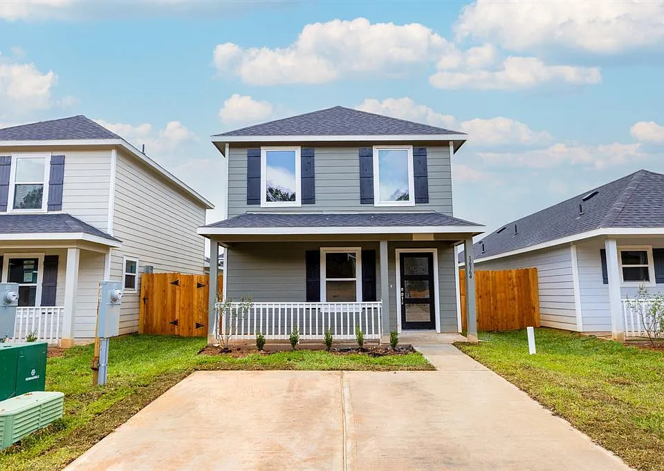 16364 Jasmine Marie Pl