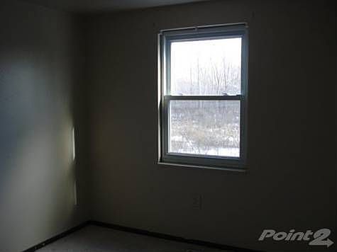 3rd image of 90 Beechwoode Ln #1