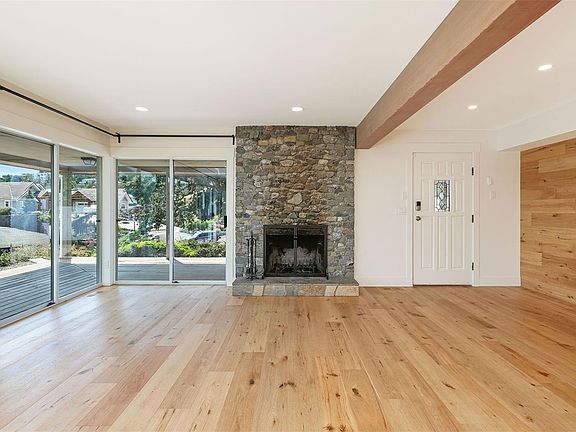 5th image of 3481 Grilse Rd