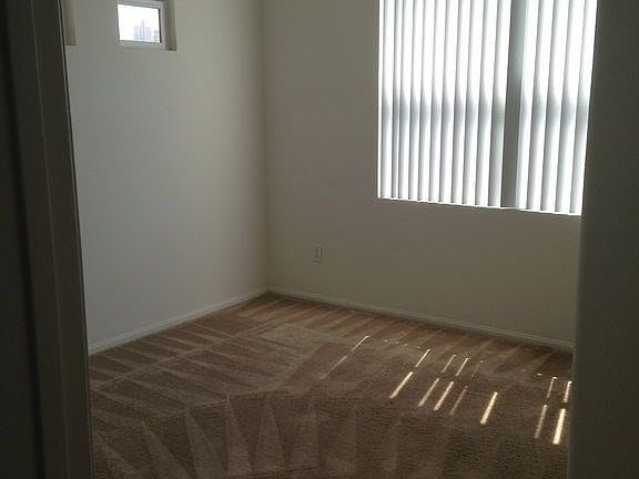 4th image of 1962 Orchard Park Ct