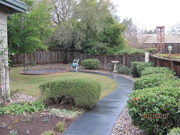 4th image of 146 Silverado Springs Dr