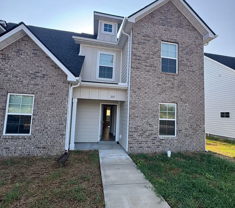 207 Mountaindale Dr
