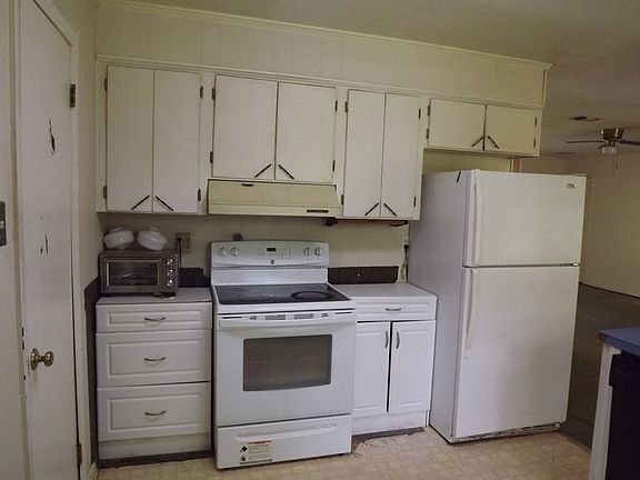 5th image of 1619 Parkwood Dr