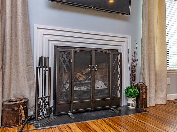 5th image of 543 Laketower Dr Unit 138