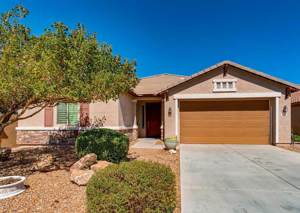 1st image of 924 W Desert Hollow Dr