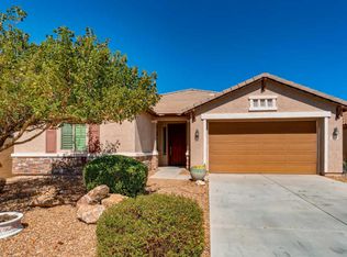 924 W Desert Hollow Dr, San Tan Valley, AZ 85143