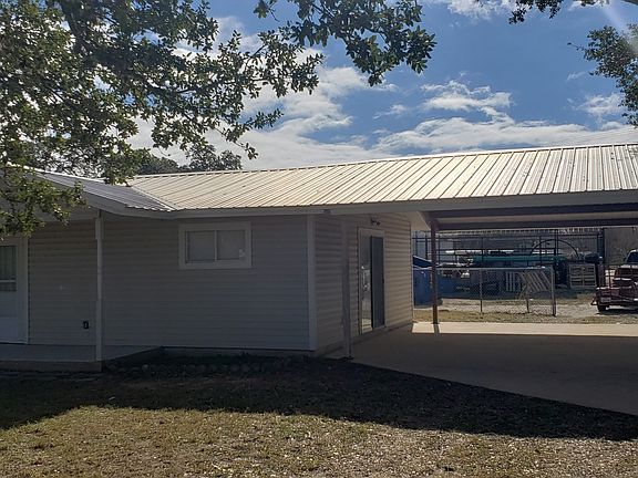 2nd image of 408 san antonio
