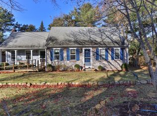 10 Boulder Dr, South Dennis, MA 02660