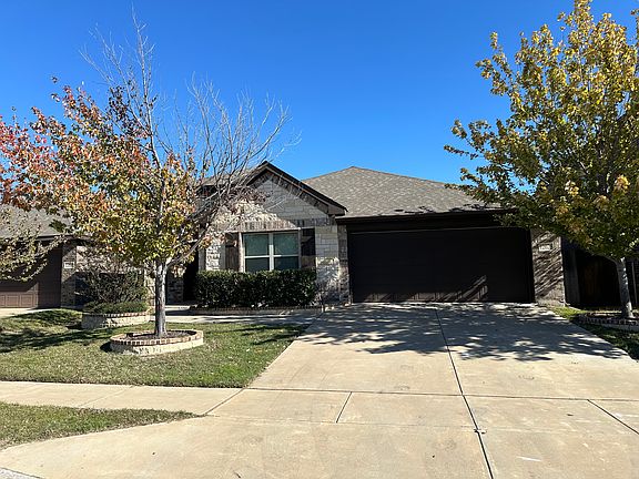 2nd image of 12025 Rustling Oaks Dr