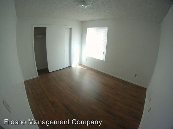 2nd image of 1022 W Clinton Ave APT 103