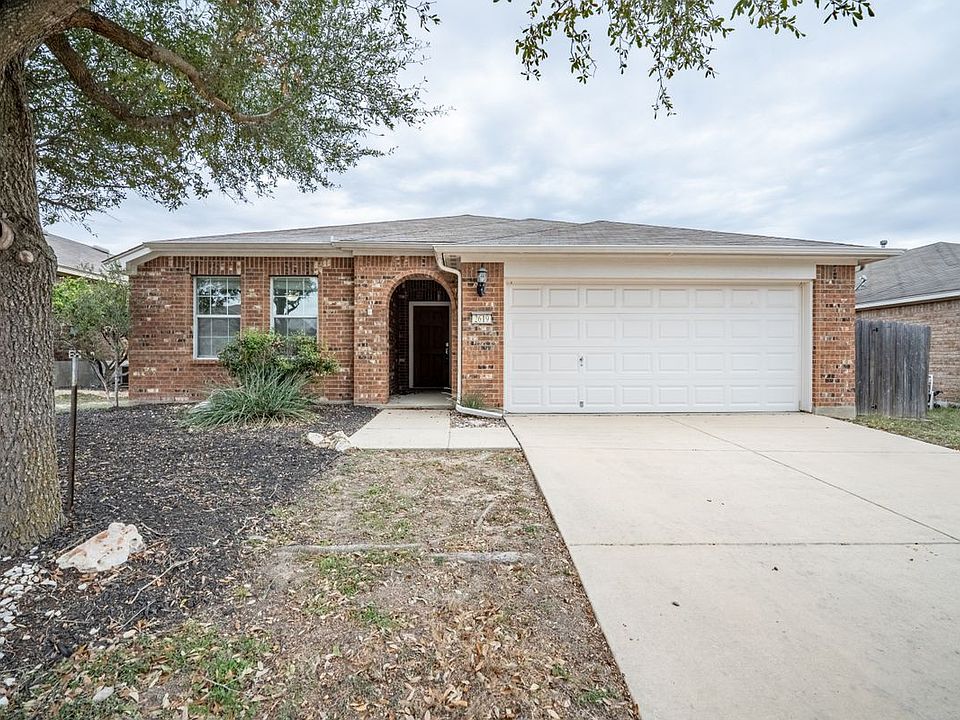 1st image of 2619 Amethyst Dr