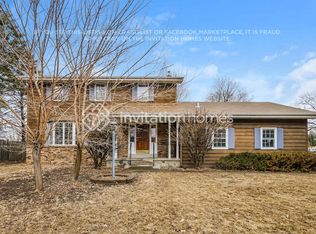 2459 Mamie Ave E, Maplewood, MN 55119