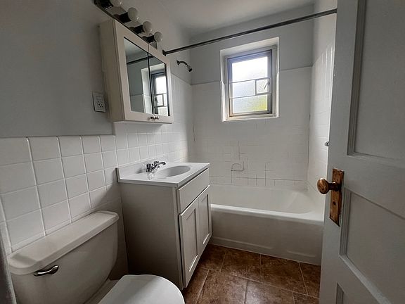 2nd image of 69-01 197th St #2B