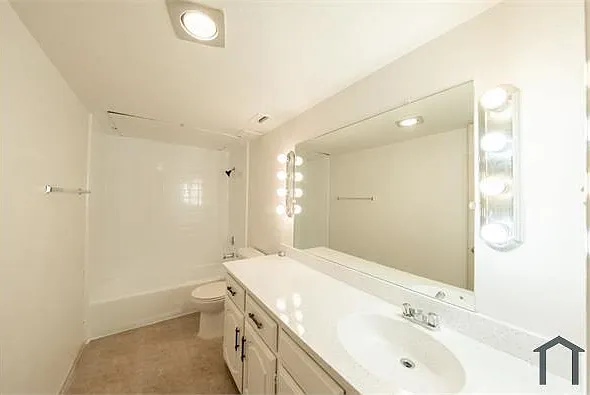 212 Trellis Pl — Photo 6