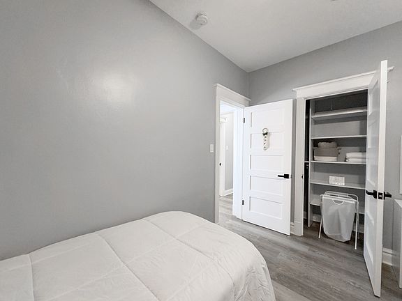 5th image of 2039 W 23rd St #G09c