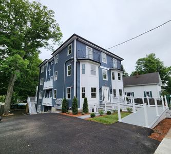 48 Village 1002, Reading, MA, 01867