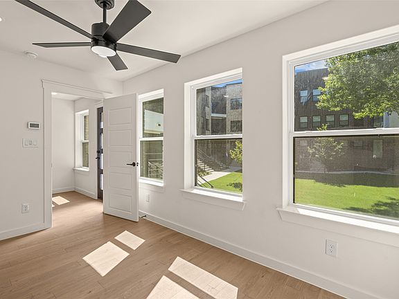 5th image of 2737 Azalea Park Cir