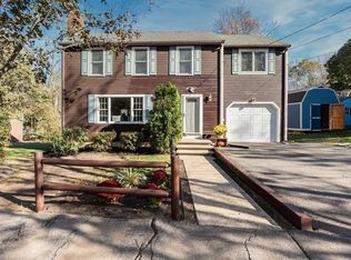 2 Whitaker Way, Beverly, MA 01915