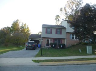 140 Boxwood Rd, Manchester, PA 17345