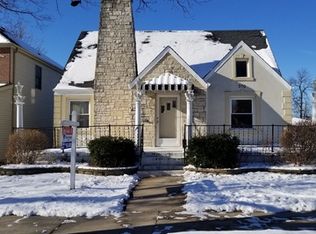 310 N Oaklawn Ave, Elmhurst, IL 60126