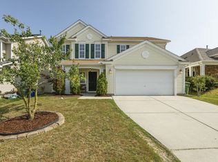 332 Larktree Ln, Fuquay Varina, NC 27526