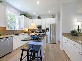 4970 Shaker Heights Ct APT 102, Naples, FL 34112