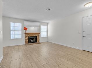 5576 W Rochelle Ave APT 32A, Las Vegas, NV 89103