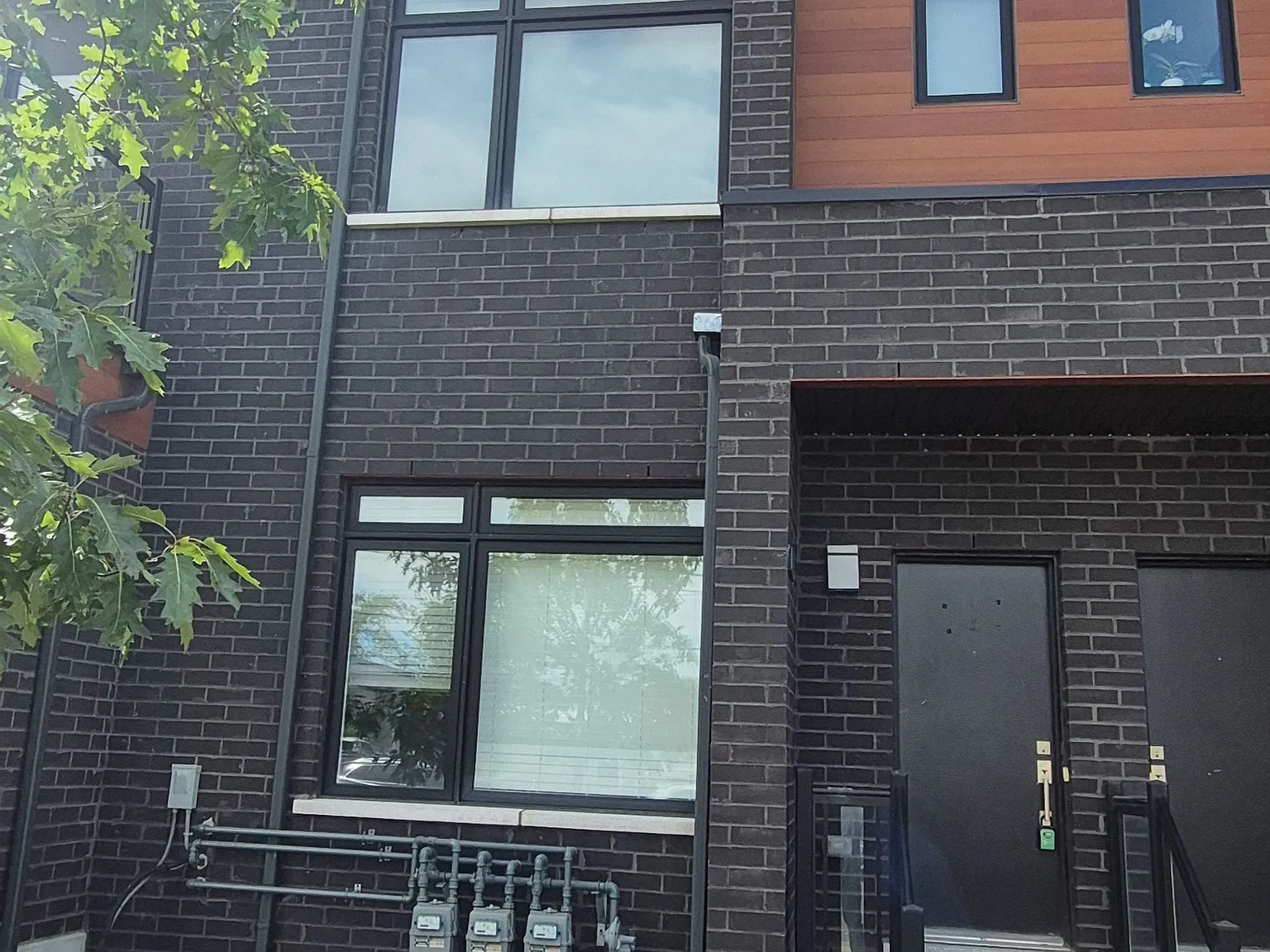 2 bed, $2,750 — Photo 1