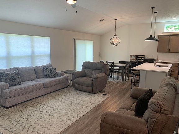 5th image of 4204 W Thornwood Ln