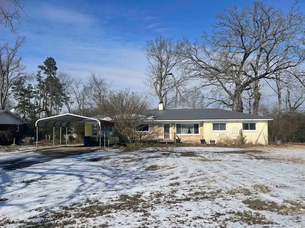 510 Rosewood Dr, Savannah, TN 38372