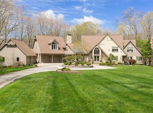 9209 Baldwin Rd, Kirtland Hills, OH 44060