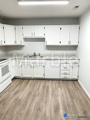 4915 Huntington Ave #6 Photo 1