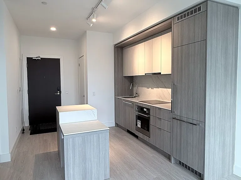 6 Greenbriar Rd #222 — Photo 8